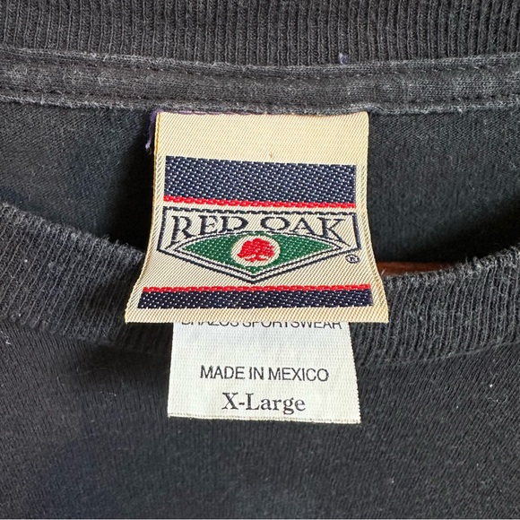 Vintage 90s Oklahoma State Cowboys T-Shirt - Picture 3 of 3